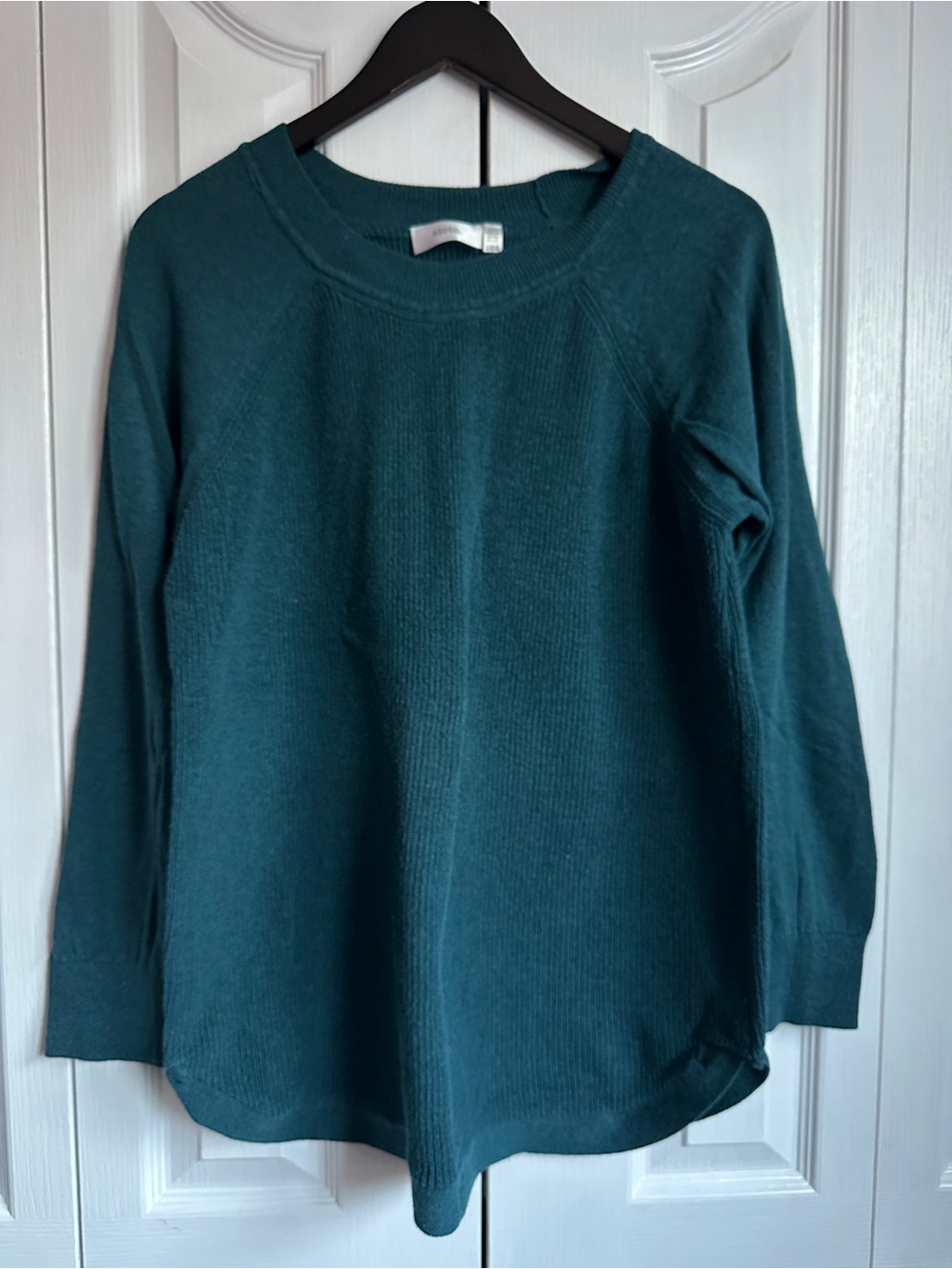 Women’s Scoop Neck Sweater in Teal
